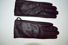 Дамски ръкавици ЕСТЕСТВЕНА КОЖА - тъмно лилави