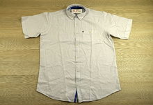 бяла мъжка риза