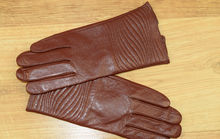 Дамски ръкавици естествена кожа код 024-карамел