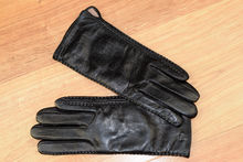 Дамски ръкавици естествена кожа код 025-черни