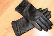 Дамски ръкавици естествена кожа код 026-черно