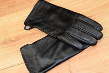 Мъжки ръкавици естествена кожа- код 008-черни