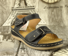 Ниски дамски сандали - 501 - черни