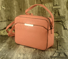 розова дамска чанта