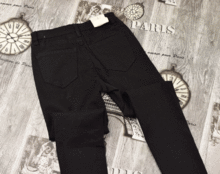дамски панталон с висока талия и колан