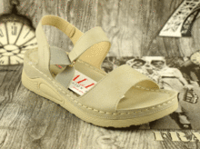 Стилни дамски сандали - 508078 - бежови