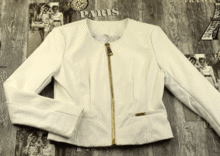 Късо кожено дамско яке - 2257 - бяло