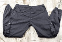 мъжки панталони с карго джобове