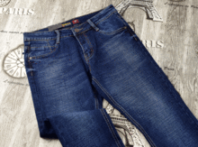 прави мъжки дънки