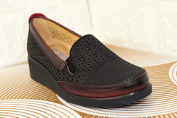 Дамски ежедневни обувки ЕСТЕСТВЕНА КОЖА - 620016 - черни