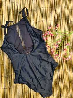 цял бански с подплънки