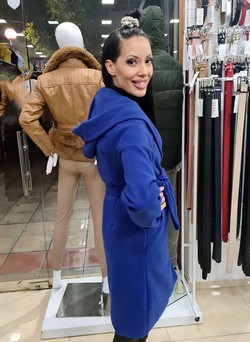 дамско палто с качулка