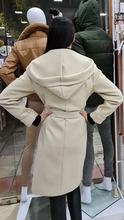 дамско палто с качулка