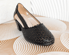 Отворени дамски обувки - 1371 - черни