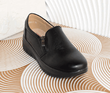 Дамски ежедневни обувки - 1372 - черни