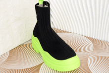 Дамски кецове тип чорап - 111 - със зелена подметка