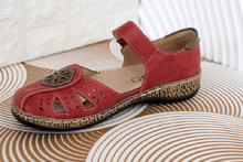 български анатомични сандали