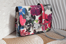 Евтини дамски чанти през рамо - 336 - бежова с рози