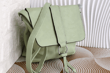 Удобна голяма чанта през рамо - 1245 - зелена