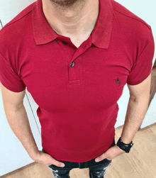 Мъжка тениска с яка в десен бордо до 5ХЛ