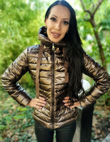 Дамско късо яке пролет/есен с метален отблясък-кафяво-код 2201