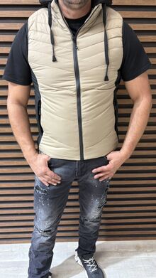 Мъжка бежова грейка