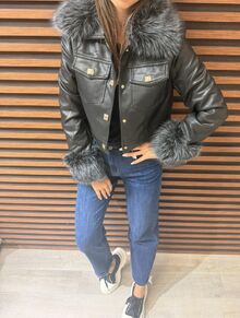 Дамско късо кожухче