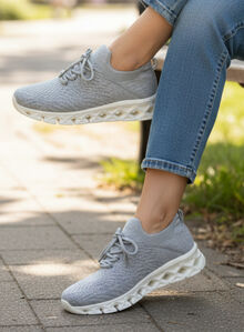 Дамски текстилни маратонки макскомфорт-светло сиви