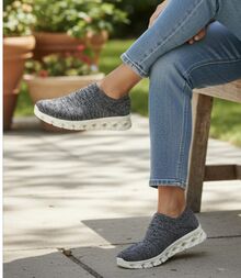 Дамски текстилни маратонки макскомфорт-тъмно сиви